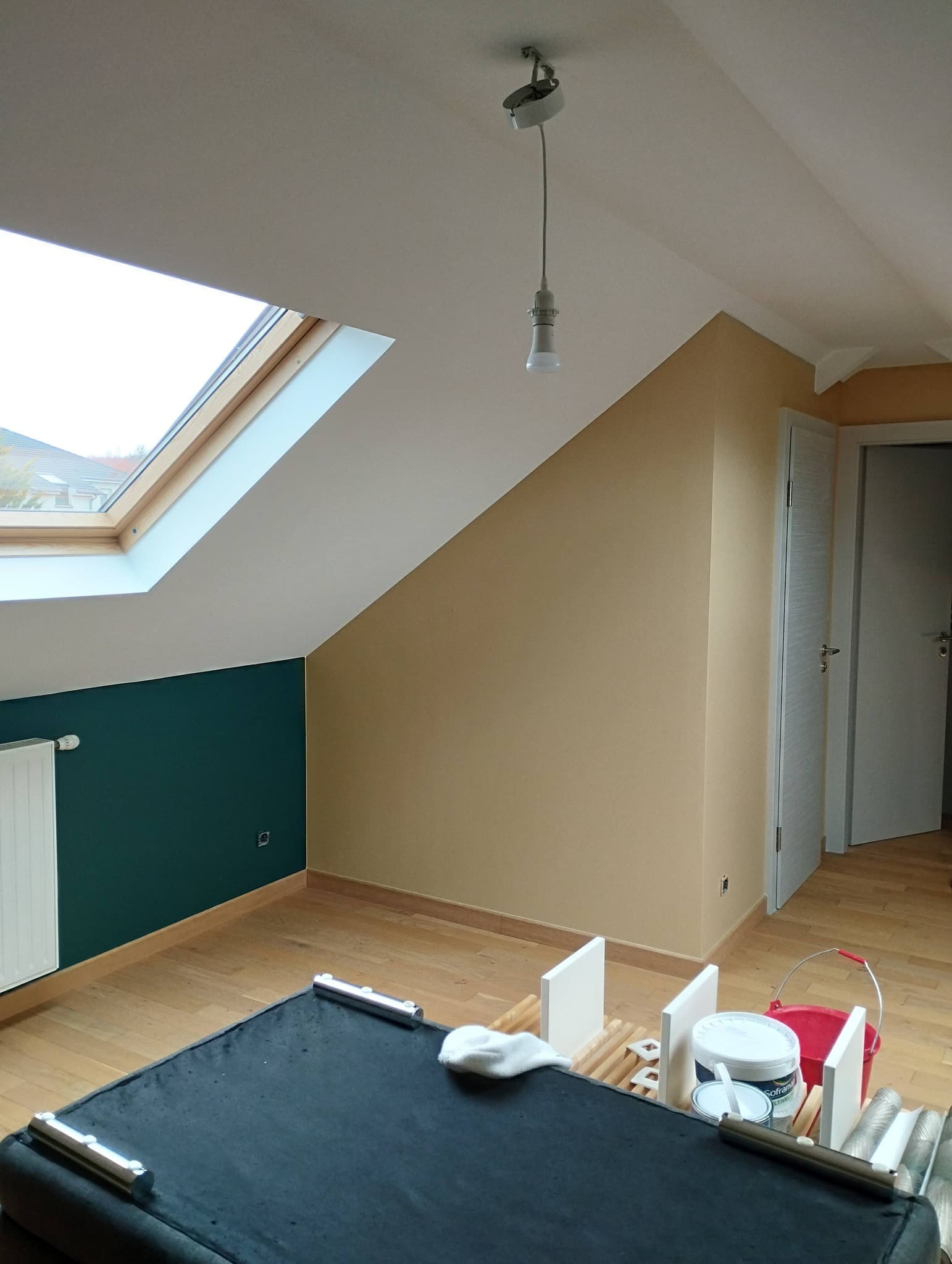 Après Chambre sous toit rénovée